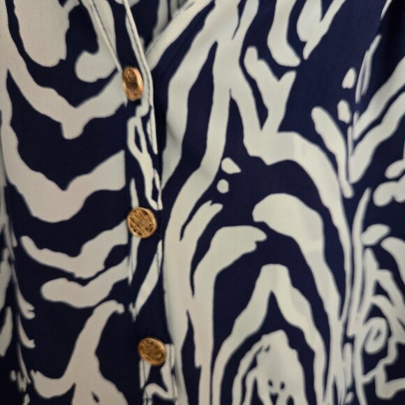 NWT Lilly Pulitzer Top Blouse Color: Navy Pattern: Entourage Size: M - Picture 5 of 5